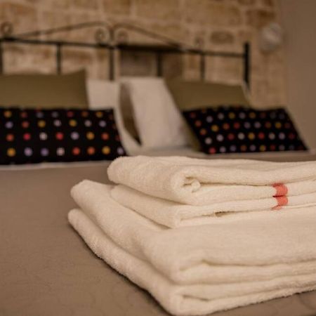 Home Estia Casa Vacanza Челье-Мессапика Экстерьер фото