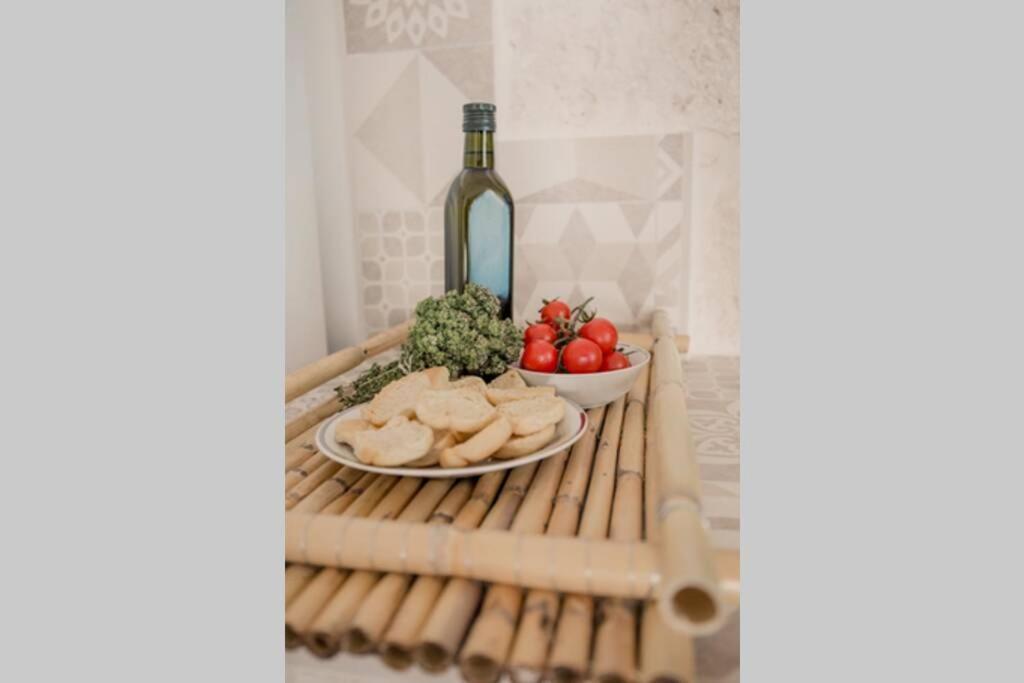 Home Estia Casa Vacanza Челье-Мессапика Экстерьер фото